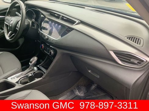 Used 2023 Buick Encore GX Preferred w/ Cold Weather Comfort Package AWD/4WD image 28