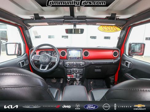 Used 2022 Jeep Wrangler Unlimited Rubicon w/ Steel Bumper Group image 24