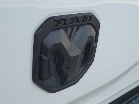 Used 2022 RAM 1500 Big Horn RWD image 12