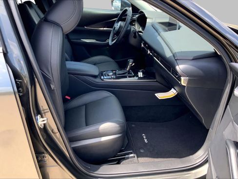 Certified 2025 MAZDA CX-30 AWD 2.5 S w/ Preferred Package image 9