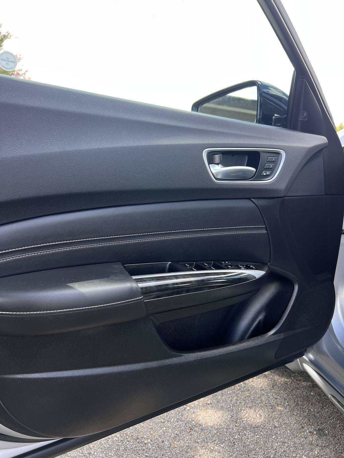 Used 2020 Acura TLX w/ Technology Package FWD image 13