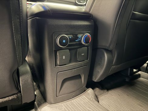 Used 2023 Ford Explorer XLT w/ Equipment Group 202A image 25