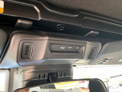 Used 2024 Jeep Wrangler Unlimited Sahara AWD/4WD image 32