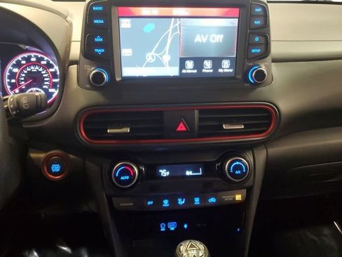 Used 2019 Hyundai Kona Ultimate image 18