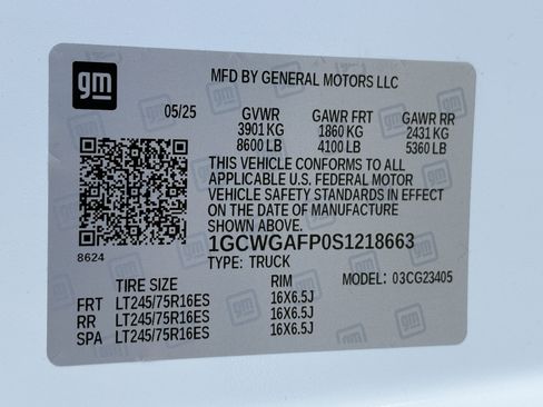 New 2025 Chevrolet Express 2500 w/ Driver Convenience Package image 21