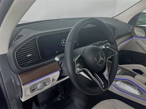 New 2026 Mercedes-Benz GLE 450 4MATIC image 9