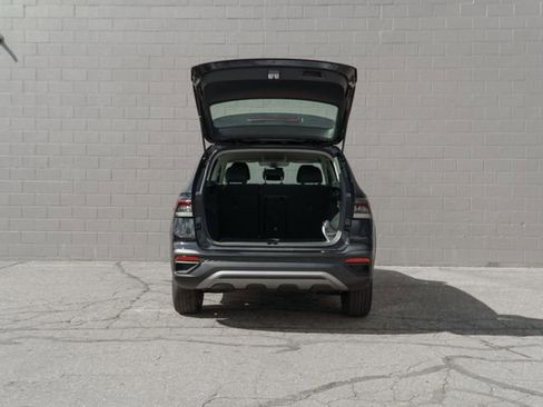 Used 2025 Volkswagen Taos S image 14