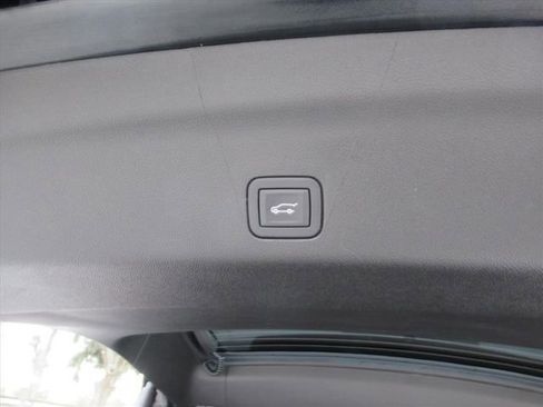 Used 2024 Cadillac Escalade ESV V w/ Heavy-Duty Trailer Package image 44