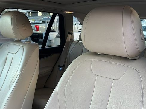 Used 2015 BMW X5 sDrive35i image 12