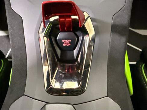 Used 2023 Lamborghini Huracan STO image 22