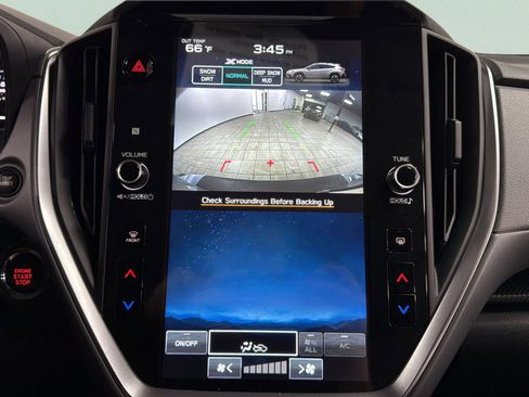 Used 2025 Subaru Crosstrek 2.0i Premium image 25