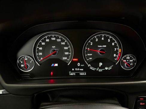 Used 2020 BMW M4 CS w/ Executive Package image 18