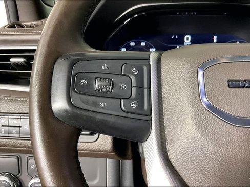 Used 2023 GMC Yukon Denali image 27
