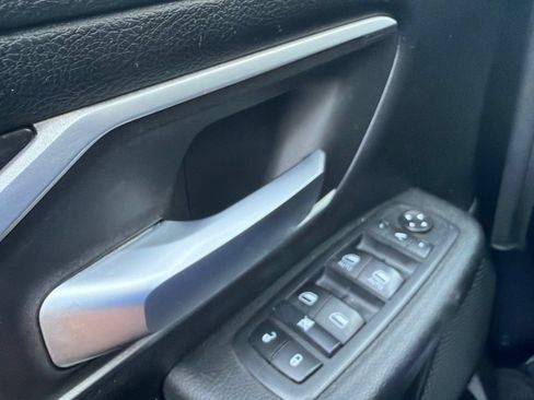 Used 2020 RAM 1500 Big Horn AWD/4WD image 22