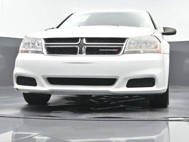 Used 2014 Dodge Avenger SE w/ Sport Appearance Group FWD image 19