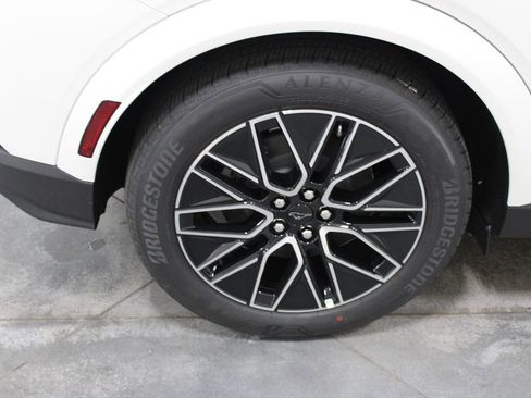 New 2025 Ford Mustang Mach-E Premium image 32