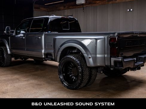 Used 2026 Ford F450 Platinum w/ Platinum Plus Package image 7