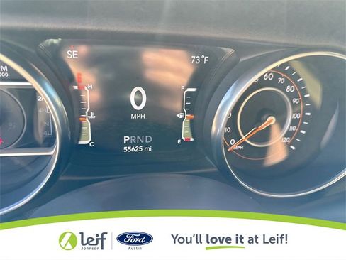 Used 2018 Jeep Wrangler Unlimited Sahara image 14