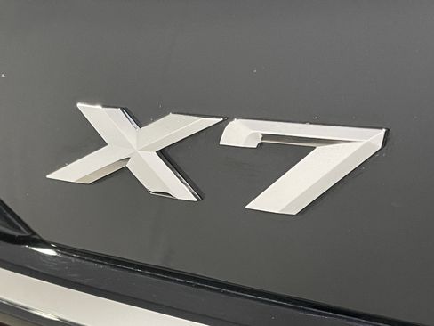 Used 2026 BMW X7 xDrive40i w/ Premium Package AWD/4WD image 22