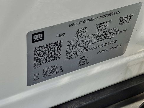 Used 2023 Chevrolet Traverse LT w/ LT Premium Package AWD/4WD image 26