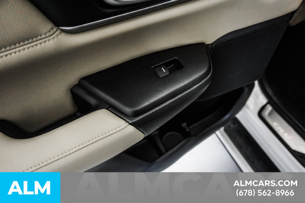 Used 2017 Honda CR-V Touring image 51