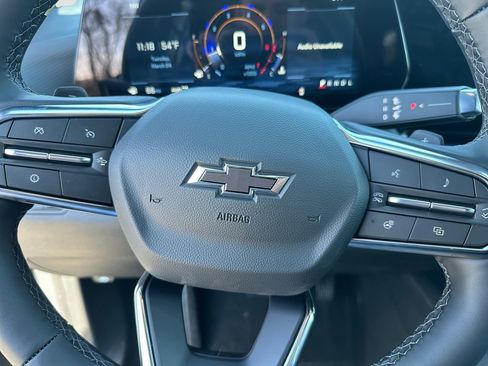 New 2026 Chevrolet Equinox LT w/ Convenience Package II AWD/4WD image 20