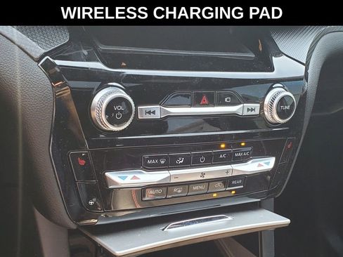 Used 2023 Ford Explorer ST-Line w/ Class IV Trailer Tow Package image 28