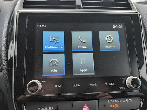 Used 2025 Mitsubishi Outlander Sport ES image 12