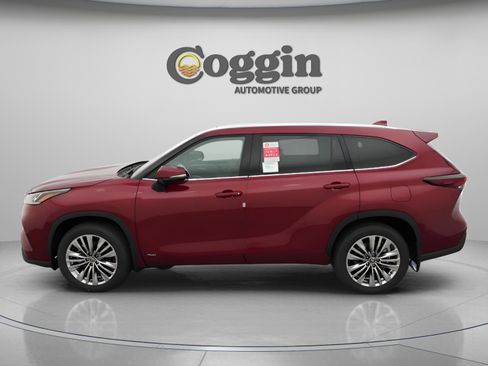 New 2026 Toyota Highlander Platinum AWD/4WD image 5