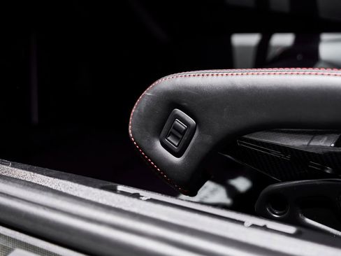 Used 2018 Porsche 911 GT2 RS RWD image 44