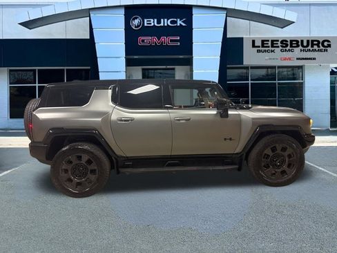 New 2026 GMC Hummer EV 3X w/ Carbon Fiber Edition Package AWD/4WD image 8