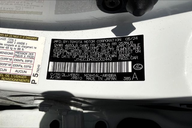 Certified 2025 Lexus UX 300h AWD w/ Accessory Package (Z2) image 4