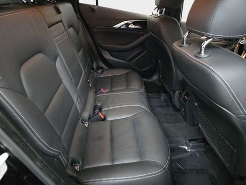 Used 2017 INFINITI QX30 AWD image 13