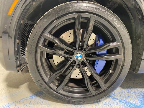 Used 2018 BMW X5 M image 28
