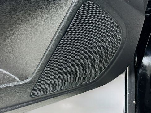 Used 2019 GMC Canyon Denali image 17