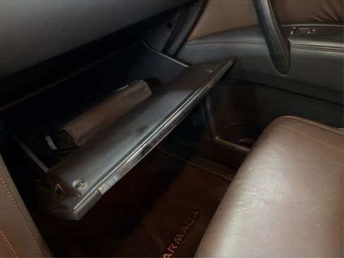 Used 2018 Nissan Armada Platinum w/ Captain Seat Package image 28