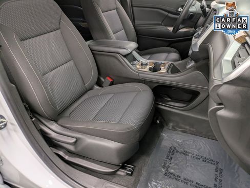 Used 2023 GMC Acadia SLE w/ Driver Convenience Package image 30