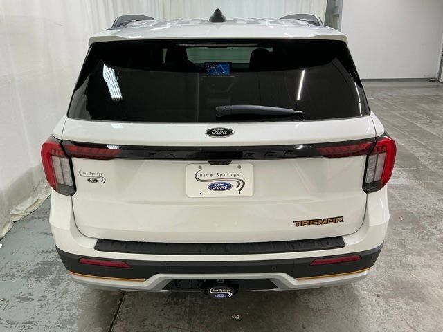 New 2026 Ford Explorer Tremor w/ Tremor Convenience Package AWD/4WD image 4