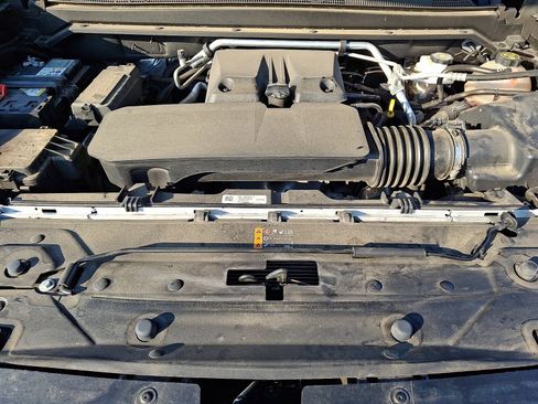 Used 2023 Chevrolet Colorado LT w/ LT Convenience Package III image 27