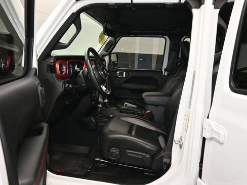 Used 2020 Jeep Wrangler Unlimited Rubicon AWD/4WD image 13