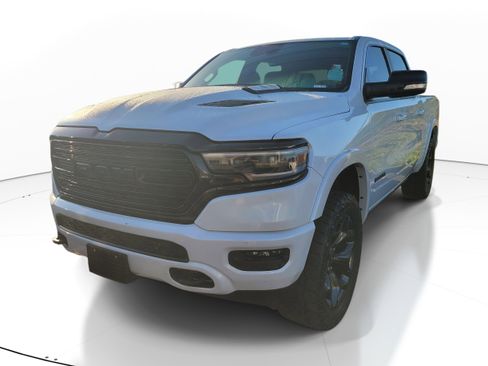 Used 2022 RAM 1500 Limited w/ Night Edition AWD/4WD image 3