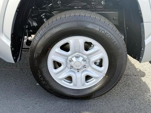 Used 2026 Toyota Tundra SR image 17