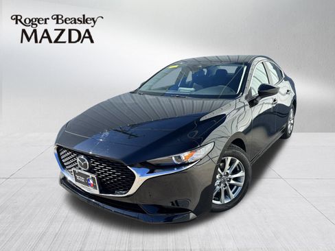 Used 2020 MAZDA MAZDA3 Sedan image 1