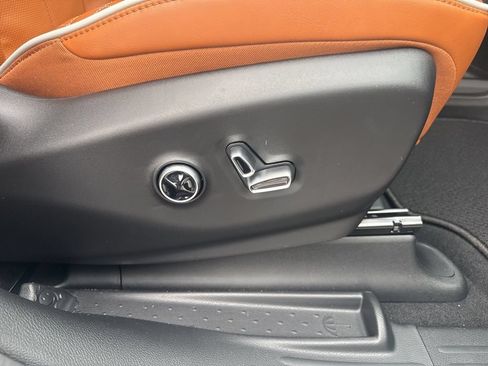 New 2026 Chrysler Pacifica Pinnacle AWD/4WD image 60