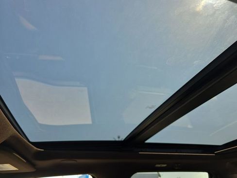 Used 2025 Ford F150 King Ranch w/ FX4 Off-Road Package image 30