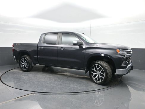 Used 2023 Chevrolet Silverado 1500 LT image 4