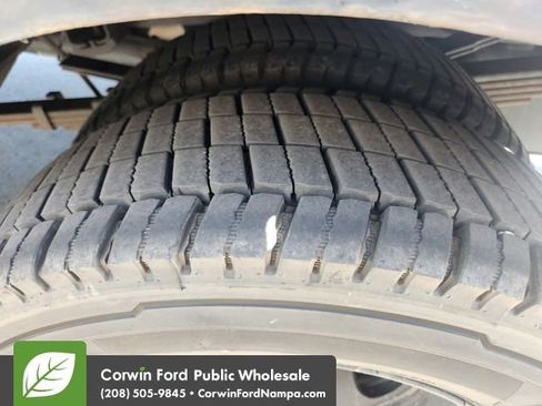 Used 2017 RAM 5500 Tradesman w/ Chrome Appearance Group AWD/4WD image 13