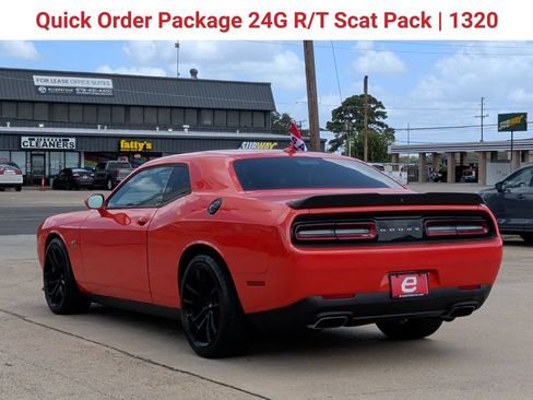 Used 2021 Dodge Challenger R/T Scat Pack RWD image 6