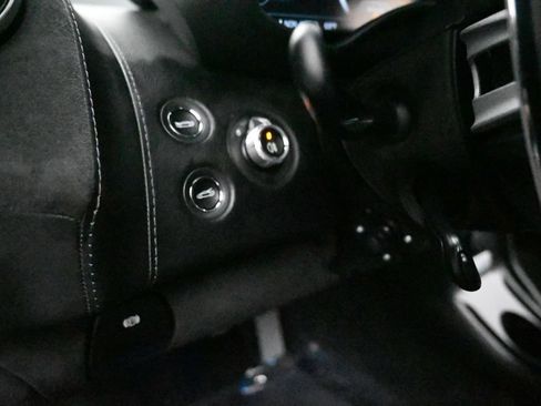 Used 2022 McLaren GT RWD image 59