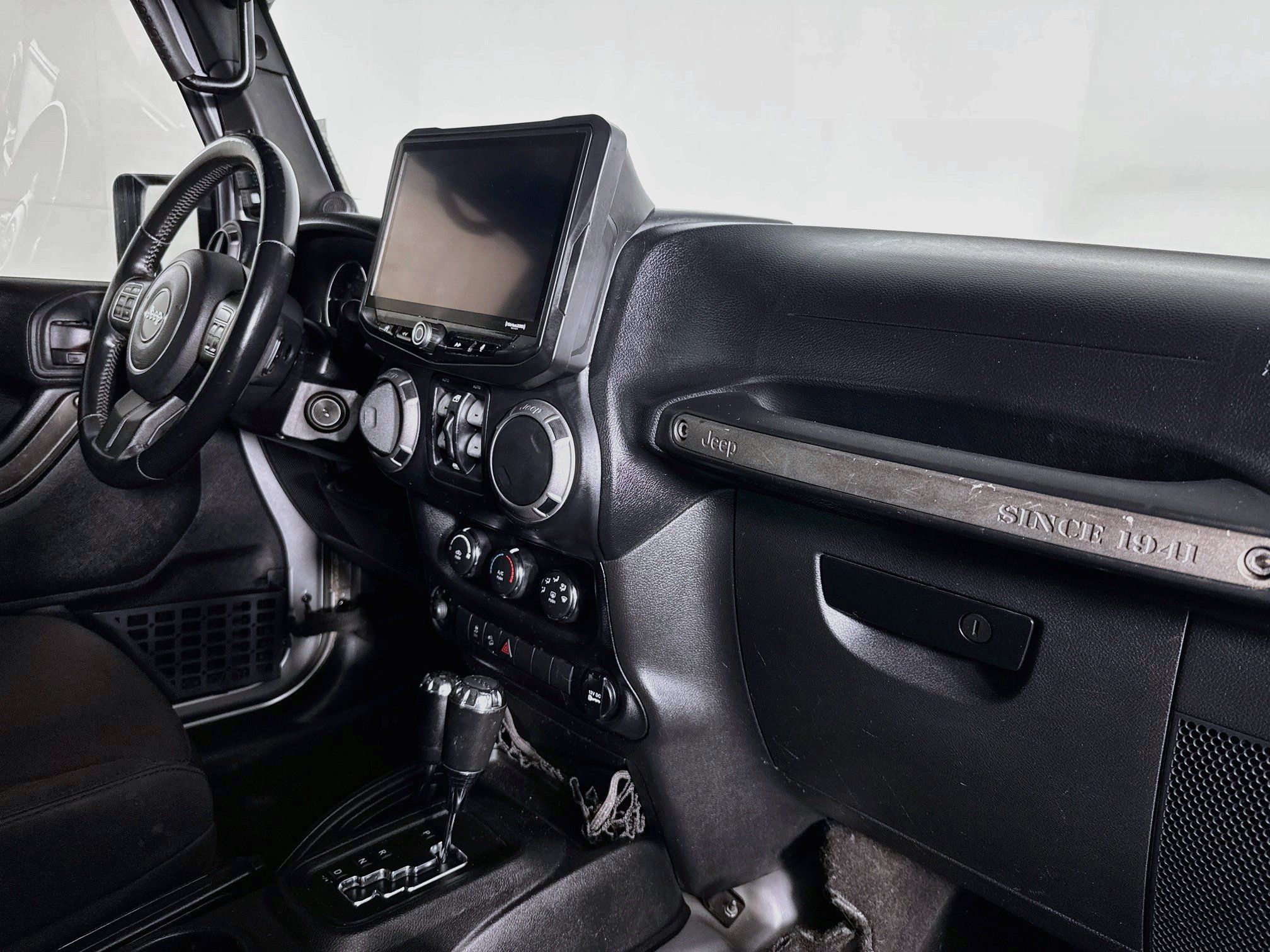 Used 2014 Jeep Wrangler Unlimited Sport w/ Quick Order Package 24S AWD/4WD image 27
